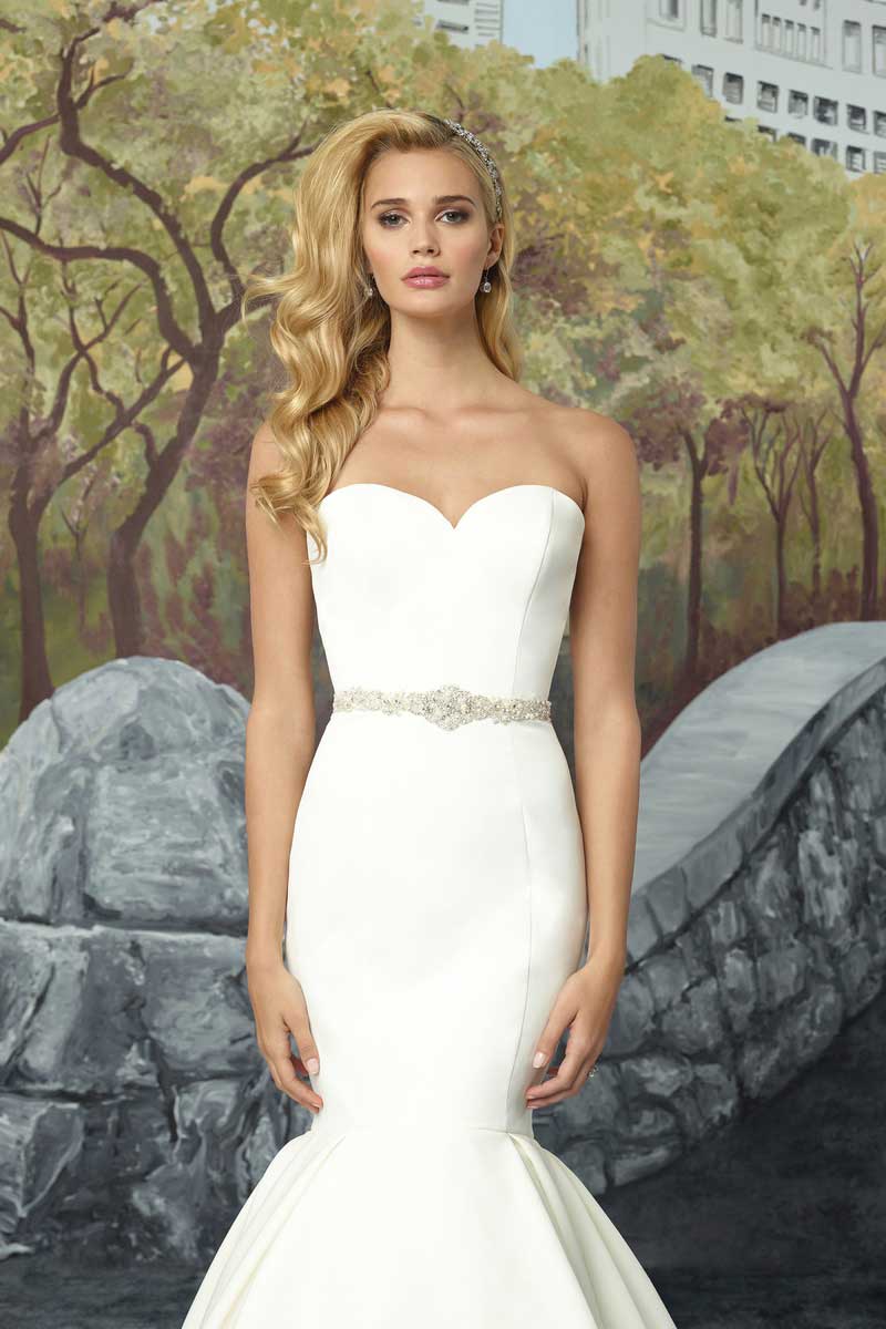 Justin Alexander 8933 Bridal Dress Mia Sposa Bridal Boutique 2098